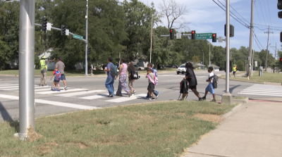 Crossing guard.png