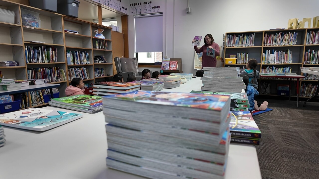 Students at Hardin Primary School receive free books