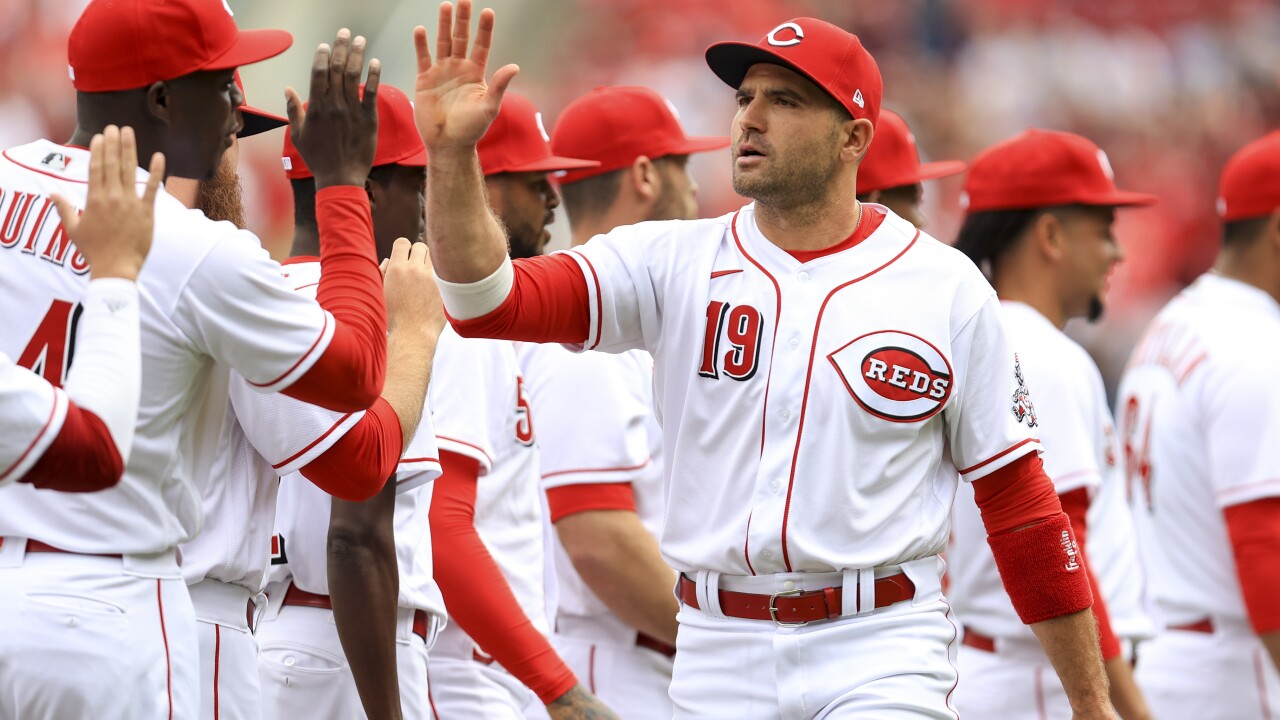 Reds place Joey Votto on COVID injured list