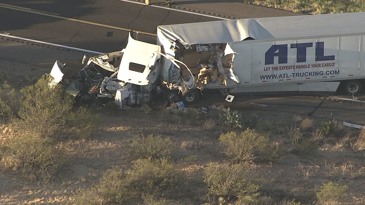 2 dead after semis crash headon on US93 near Wickenburg