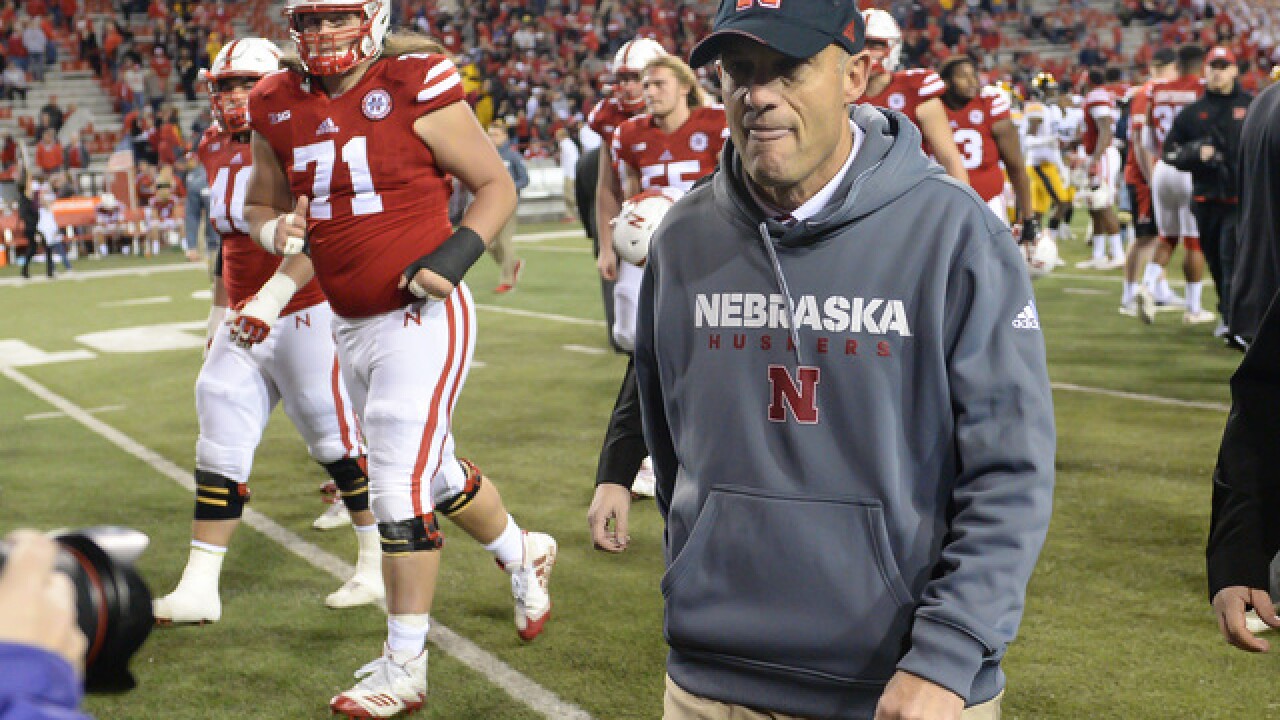 Nebraska Fires Mike Riley After 4 8 Record In His 3rd Season
