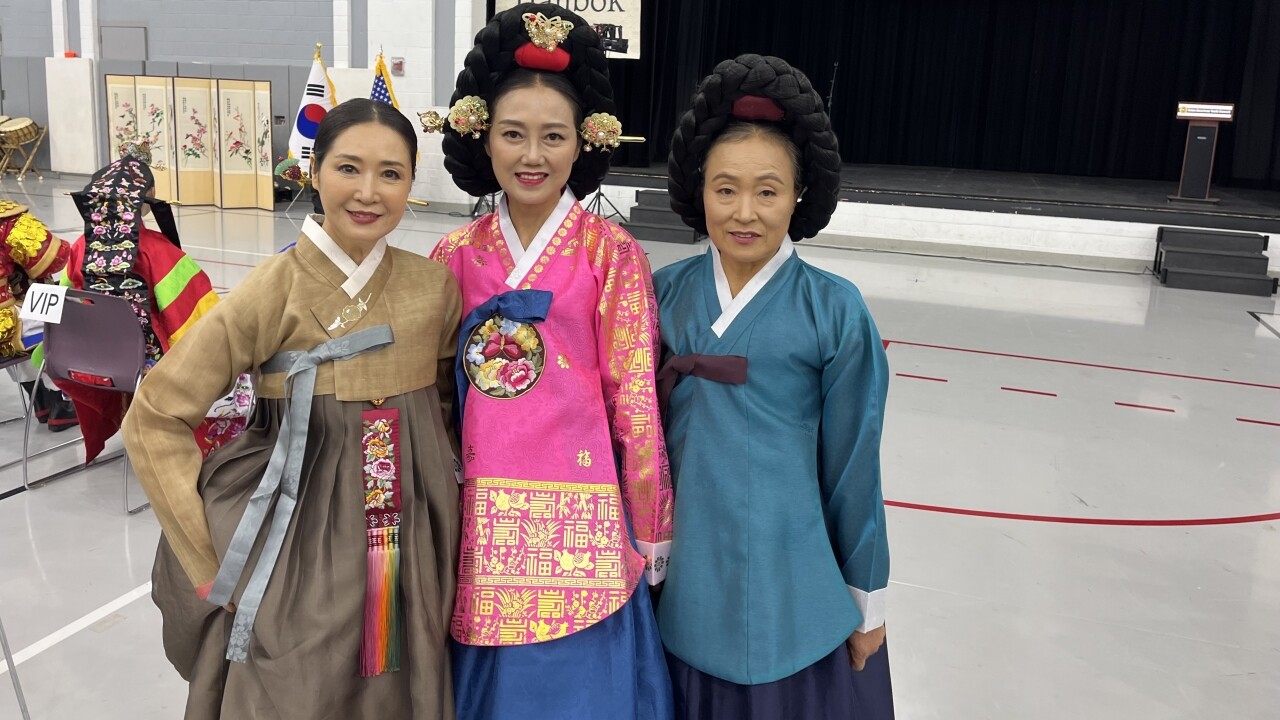 Korean Hanbok Day in America celebrates the colorful traditional dress Korean Hanbok Day in America celebrates the colorful traditional dress