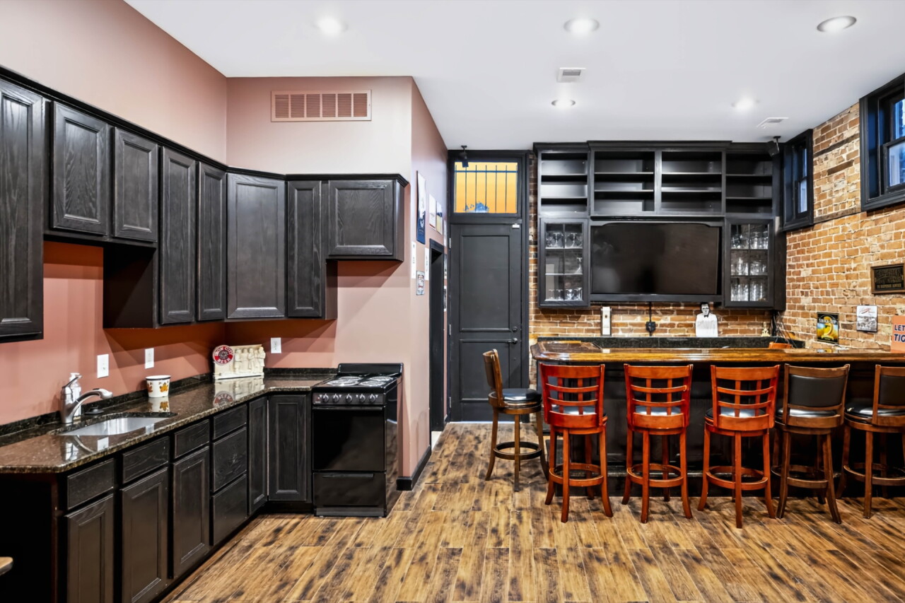 Hudson-Evans House 79 Alfred - 27.jpg
