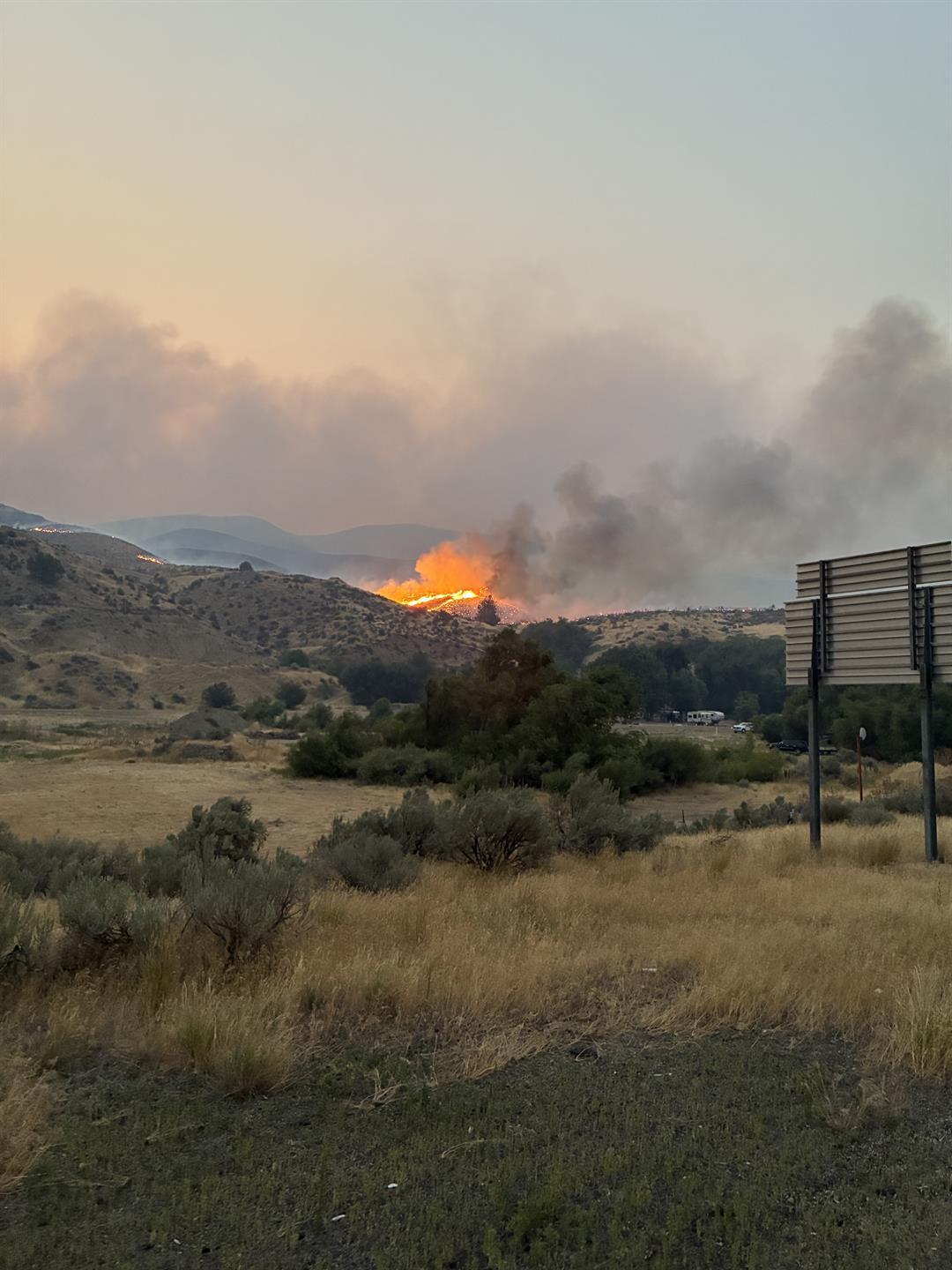I84 closed in both directions between Ontario and Baker City due to a wildfire. 