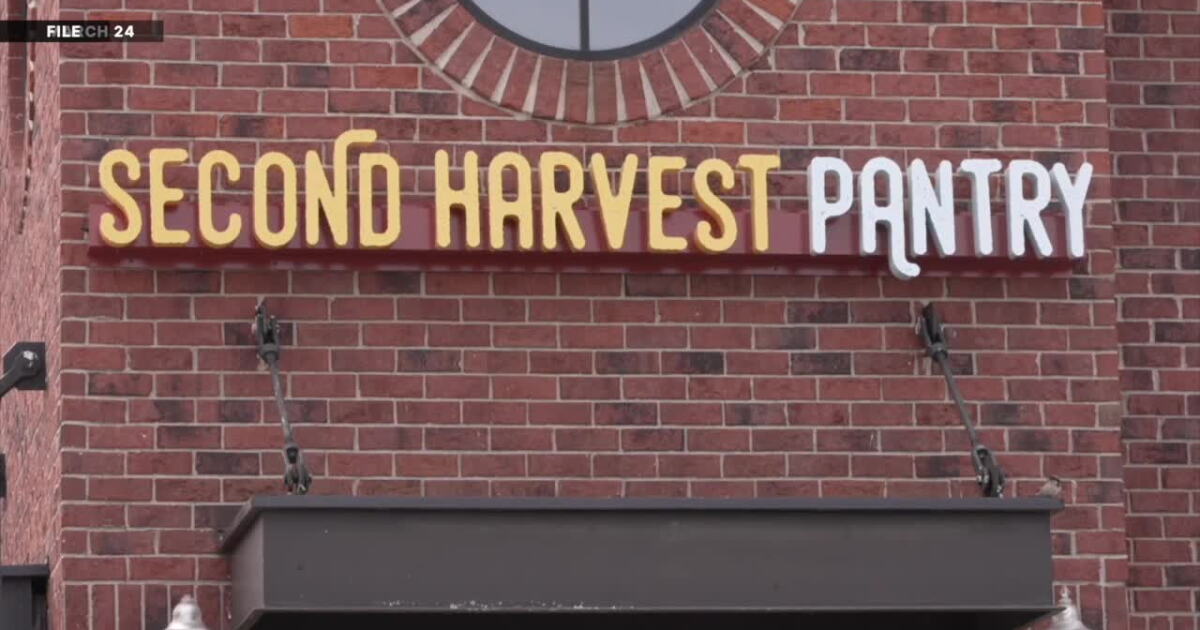 Blue Cross Blue Shield of Michigan grant brings refrigeration, resources to Kentwood food pantry