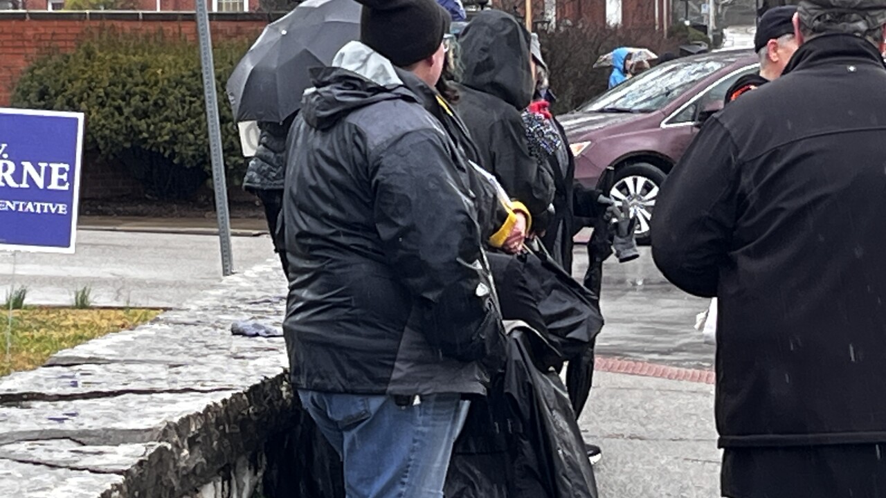 Anti-ICE protests in Frankfort speaking for change