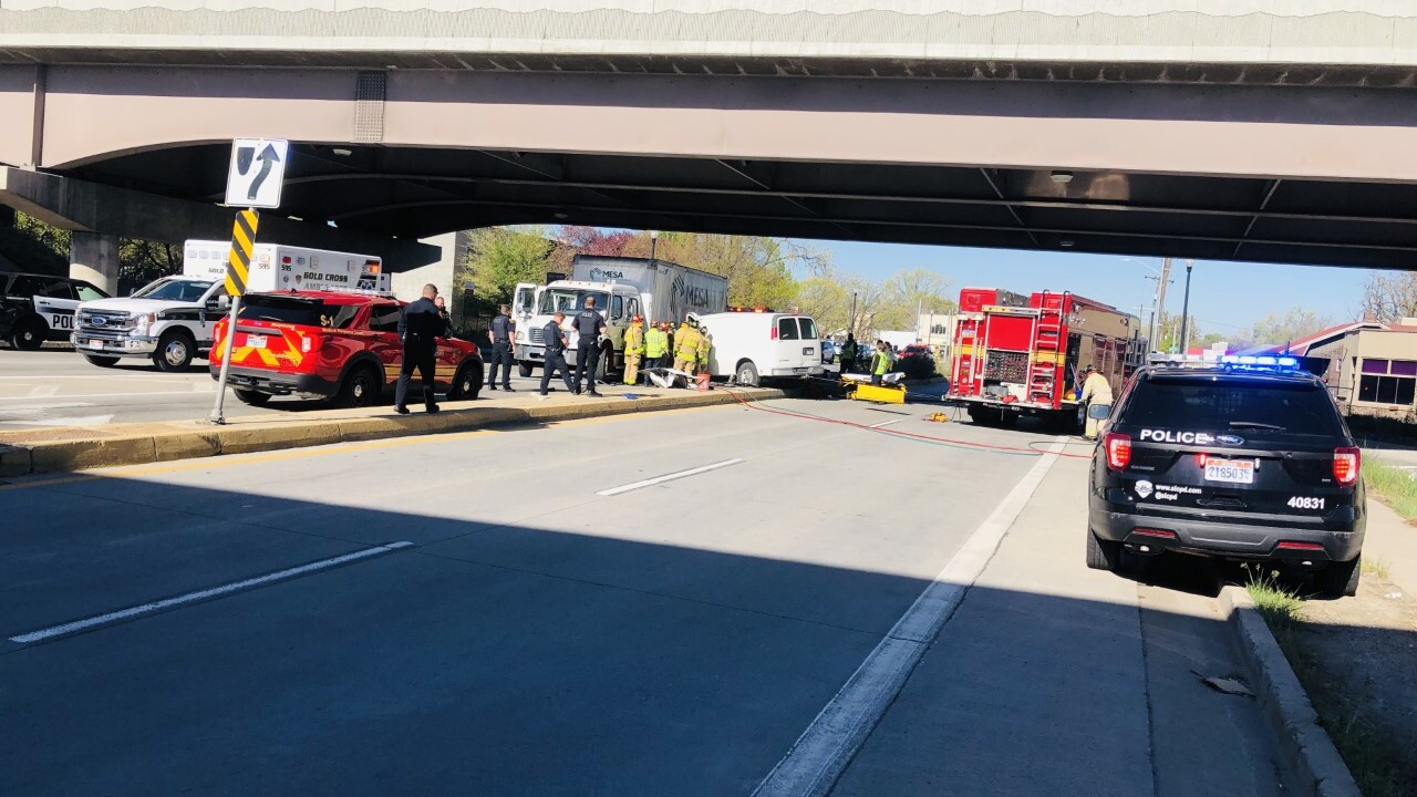 Accident closes Salt Lake City roads near I15
