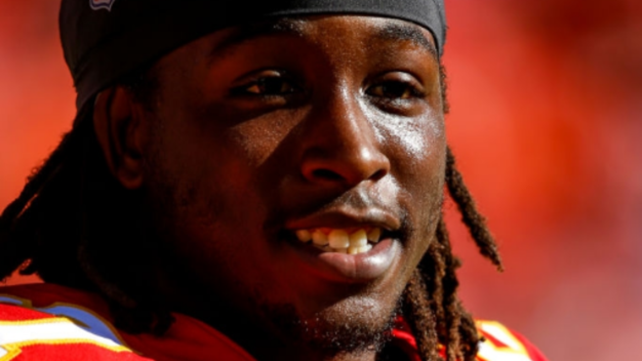 Chiefs cut Kareem Hunt after running back lands on NFL exempt list