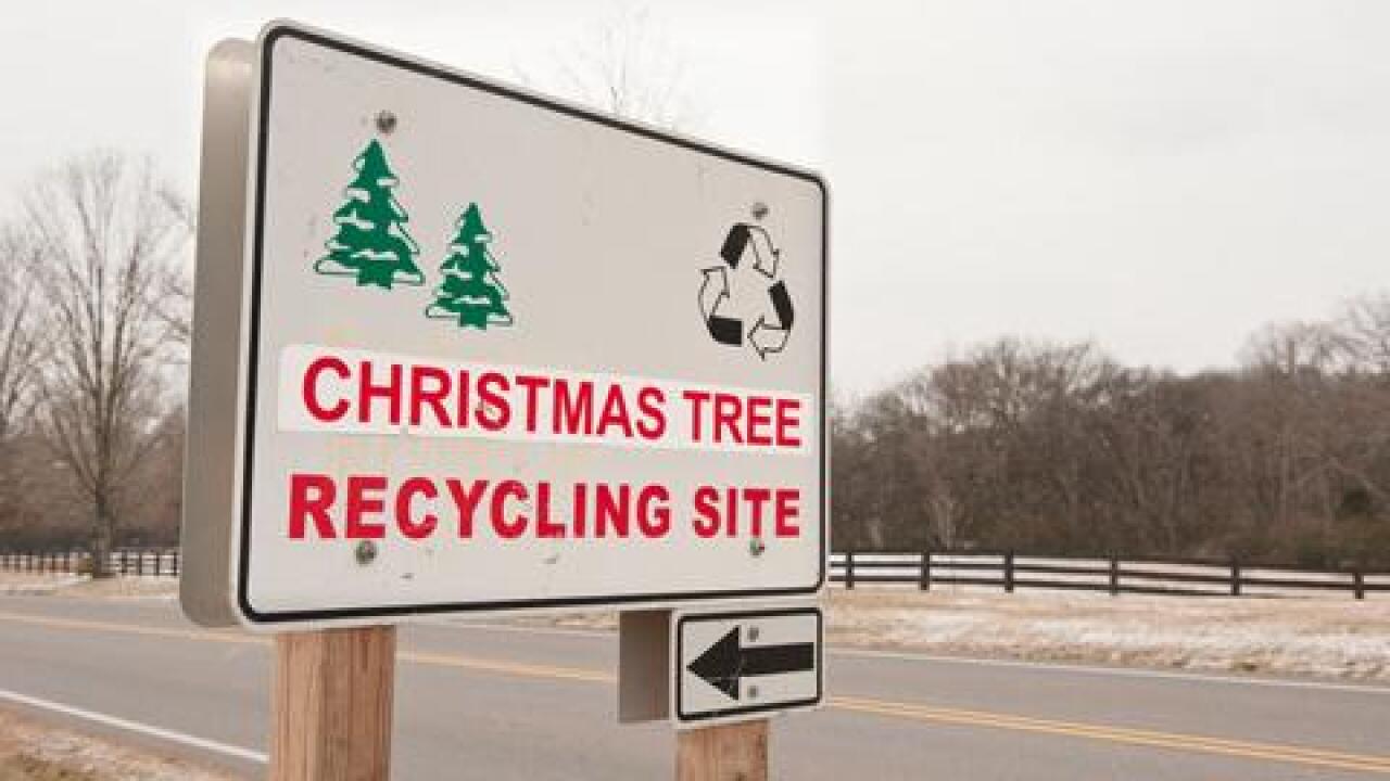 christmas tree recycle sign in adams county 2021