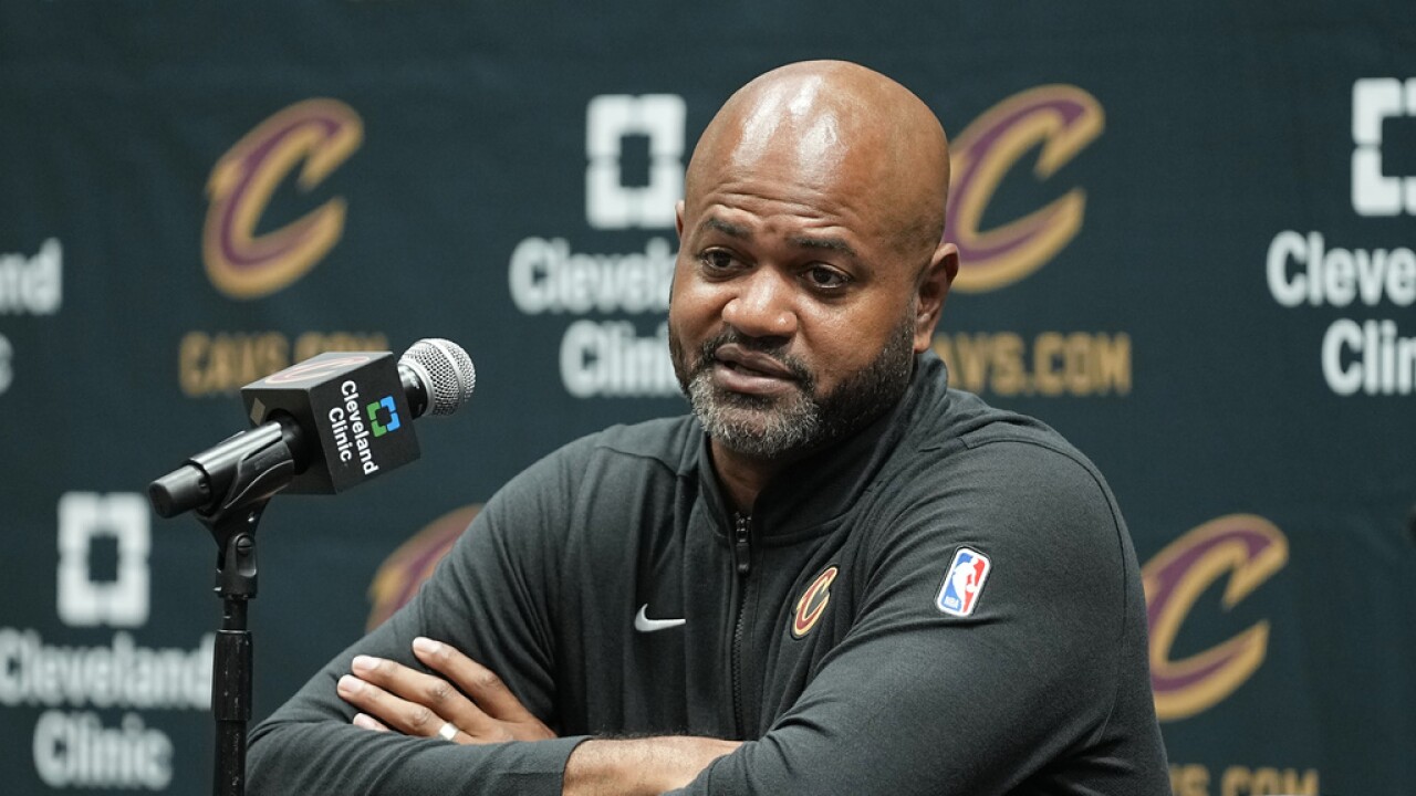 Cleveland Cavaliers fire coach J.B. Bickerstaff after 5 seasons