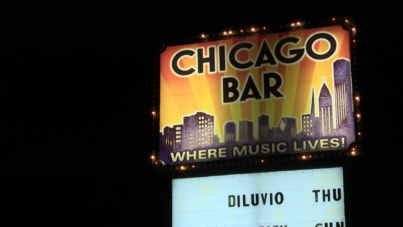 Chicago Bar sign