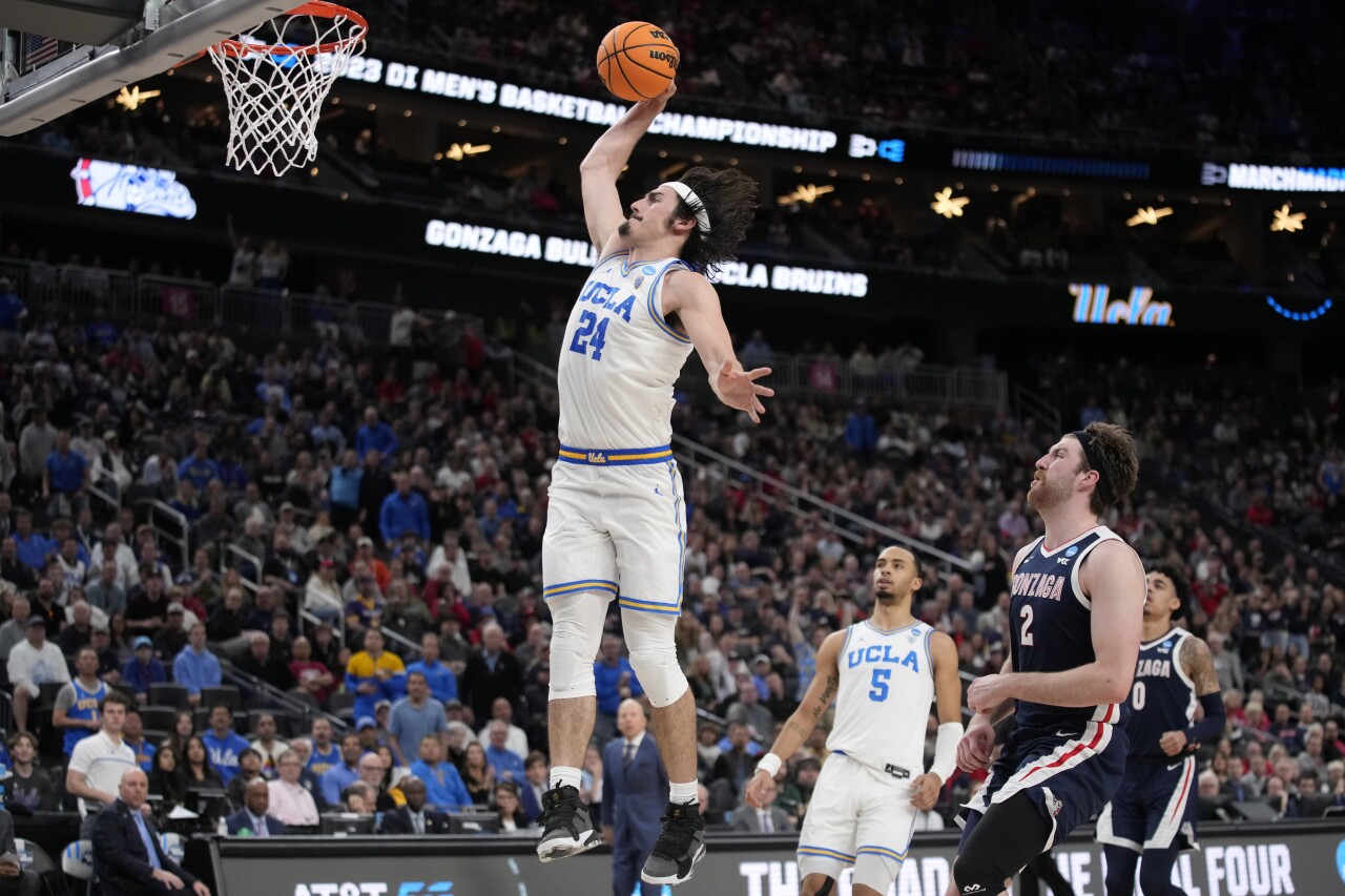 UCLA Bruins forward Jaime Jaquez Jr. dunks in second half of Sweet 16 in NCAA tournament against Gonzaga Bulldogs, March 23, 2023