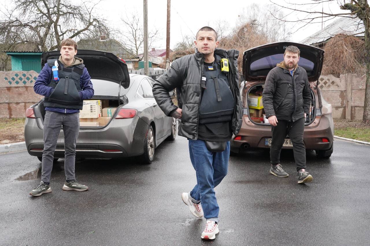 Food and aid delivery in Ukraine