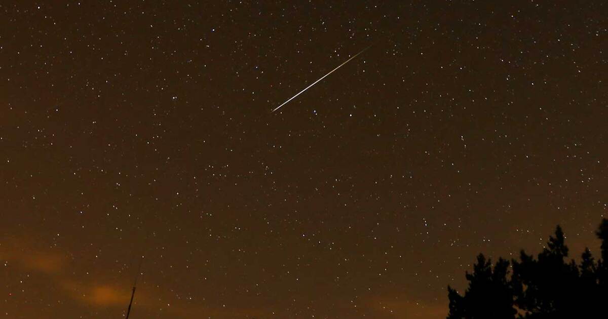 Triple sky show this week: Planet parade, Perseid meteors, Europe's first total solar eclipse since 1999