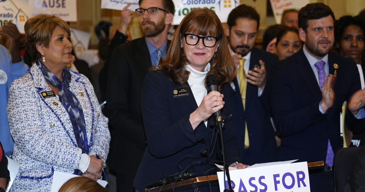 Colorado Democrats push for law to prevent 'no-cause' evictions - Vimarsana News