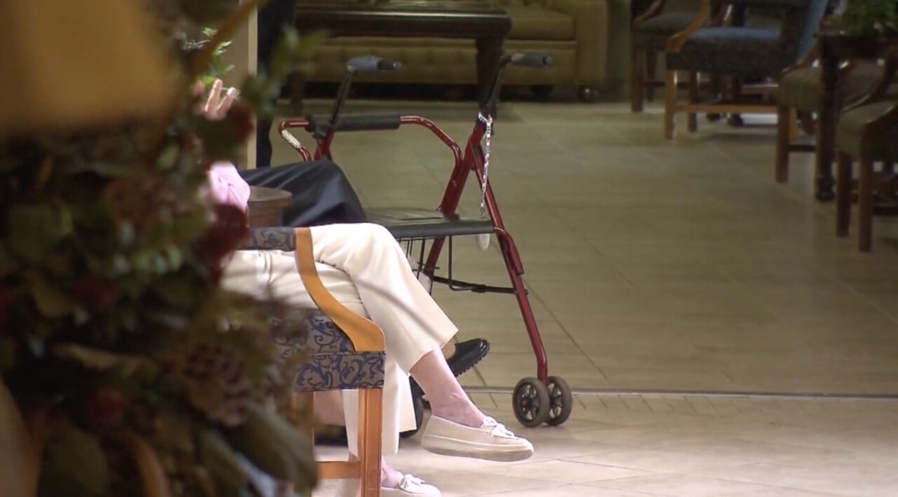 elderly2.jpg