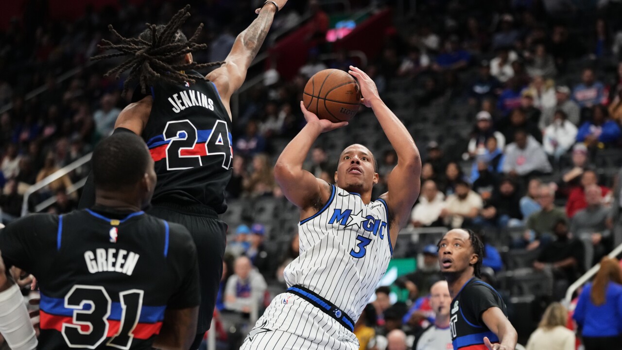 Magic Pistons Basketball