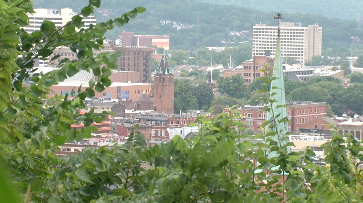 Mt_Auburn_city_view.jpg