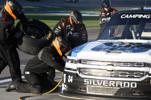 PHOTOS: Ben Rhodes takes the checkered flag at Las Vegas 350