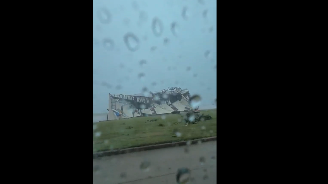 grand chute damage