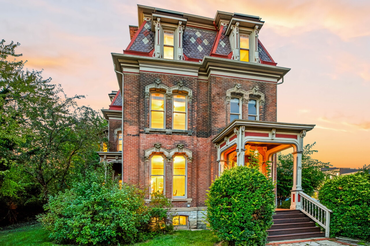 Hudson-Evans House 79 Alfred - 37.jpg