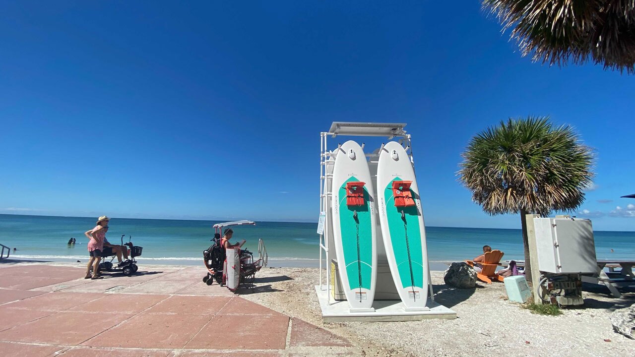 St.-Pete-Beach-adds-new-paddle-board-rental-stations-WFTS.jpg