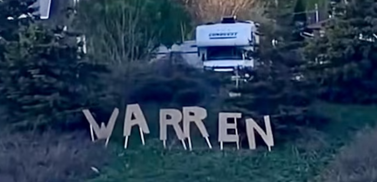 46196646-WARREN SIGN PIC.png