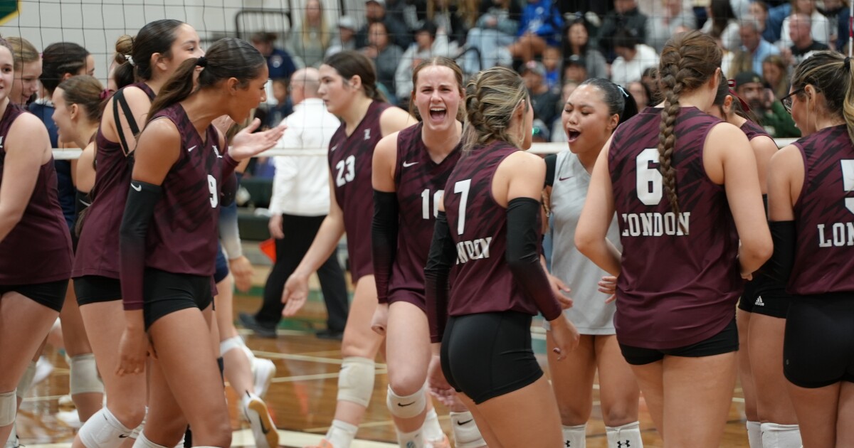 Coastal Bend volleyball season ends at UIL Regional Finals; London head coach retires