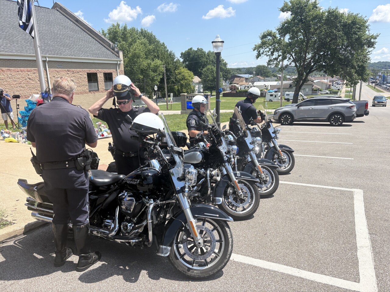 Motorcycle units from Cleveland and Parma in Rittman