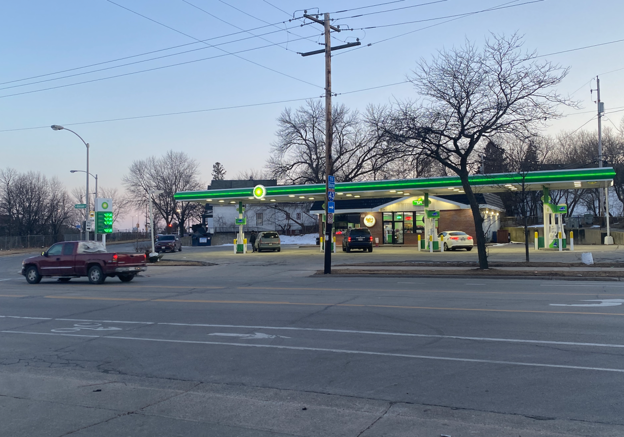 Kai's gas station.png