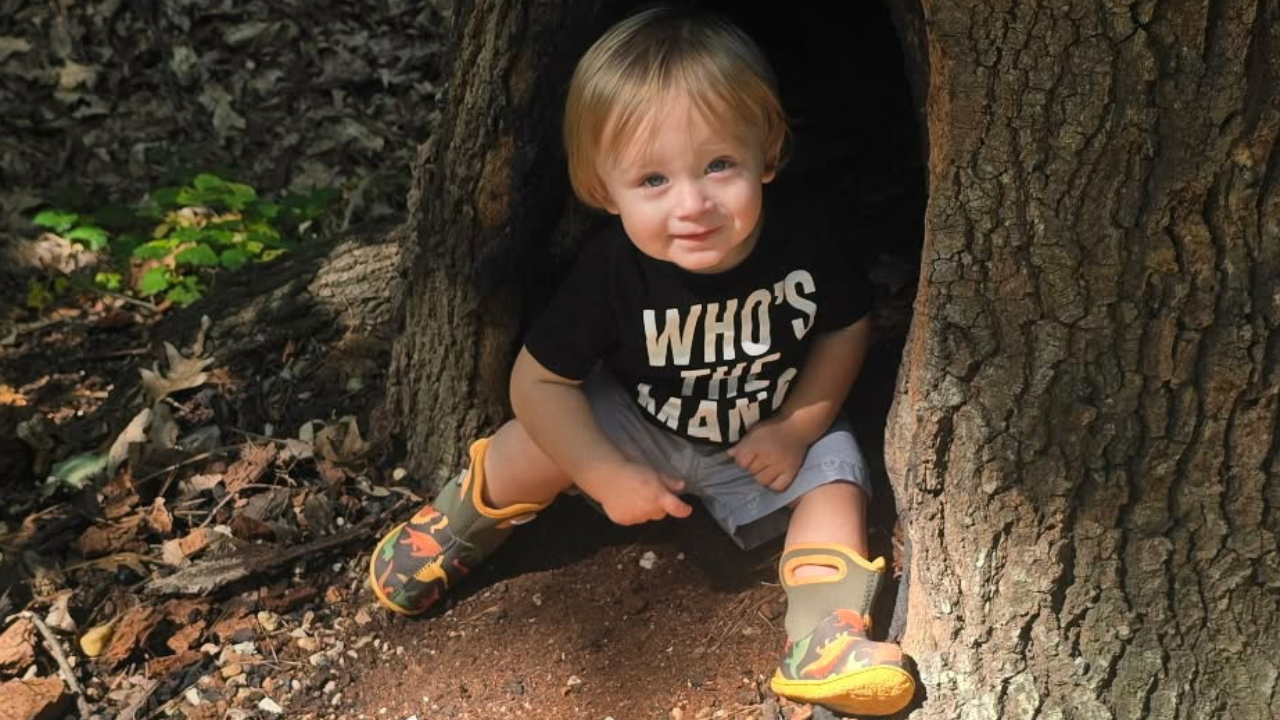 Scott THUMB Baby James 01.png