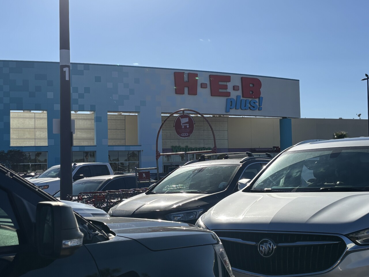 HEB Saratoga