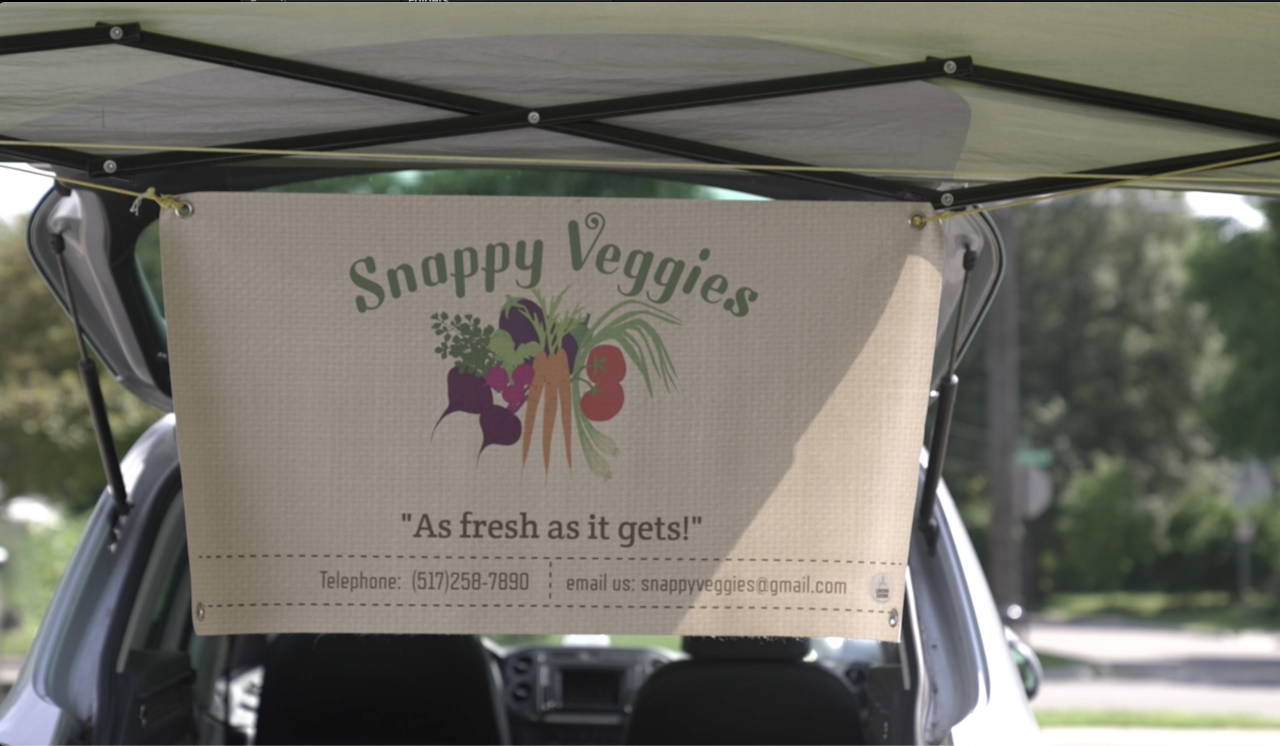 Snappy Veggies sign