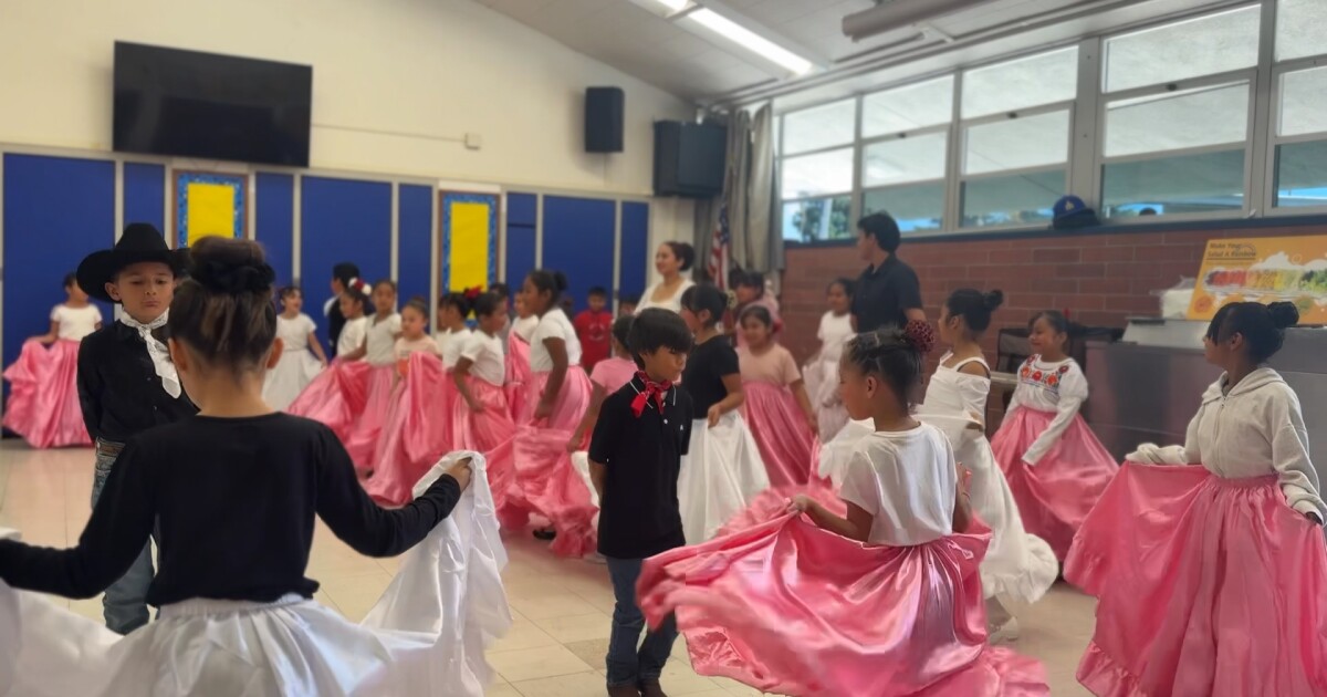 Santa Maria elementary school students embrace culture through new Ballet Folklórico program