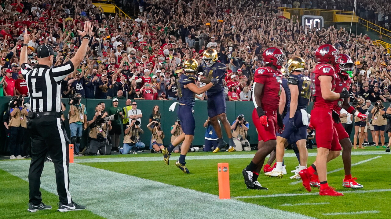 Wisconsin Notre Dame Football