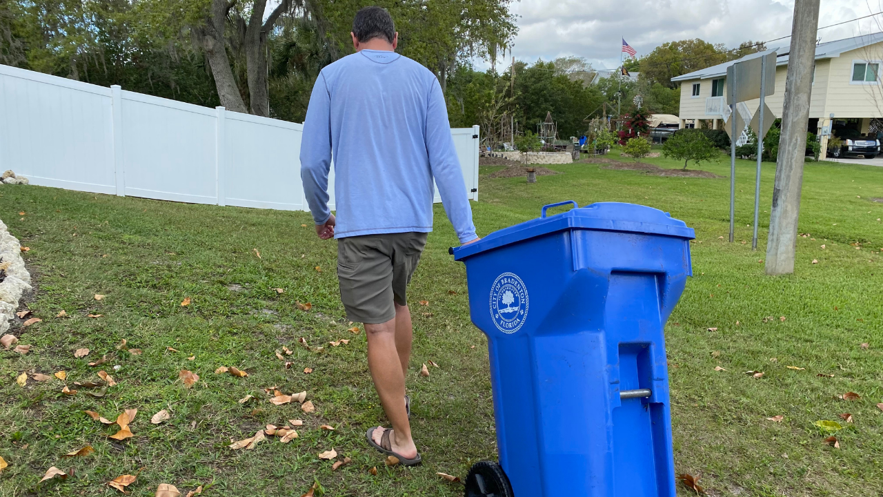 Bradenrton recycling Chad Mills WFTS3.png