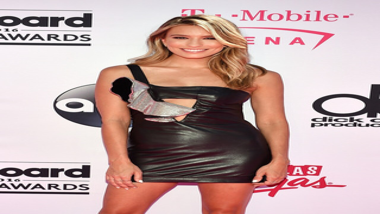 See best, worst looks from BBMA magenta carpet