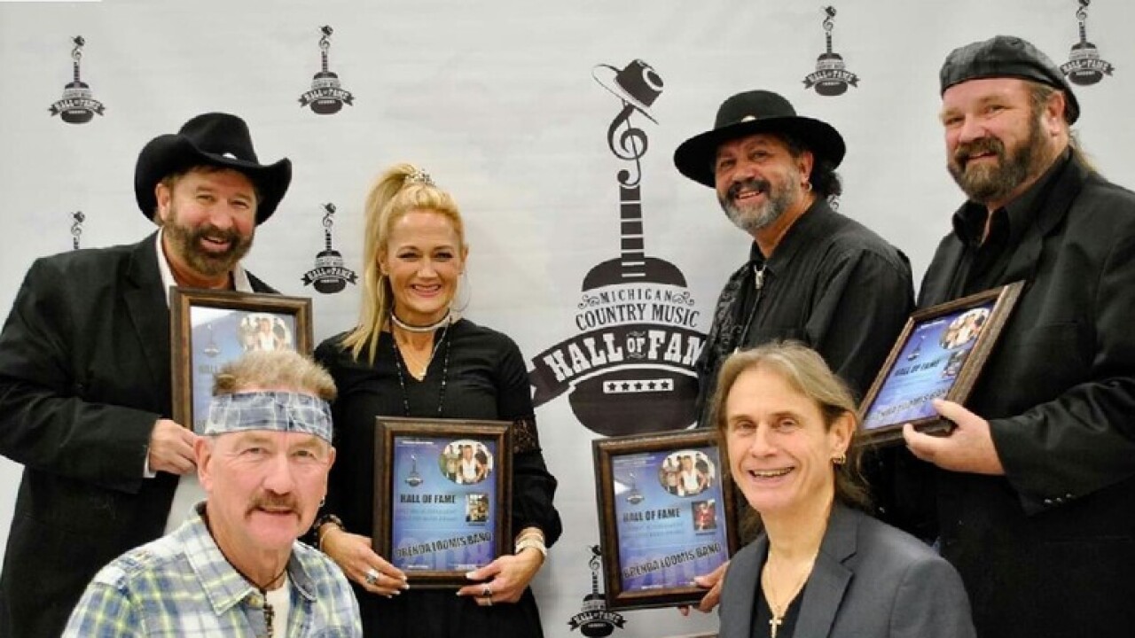 Brenda Loomis band win's the Josie Awards International Music Awards