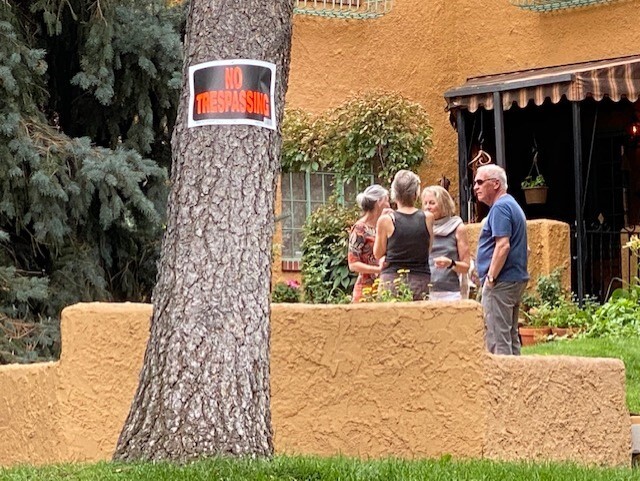 Carmen Court Owners