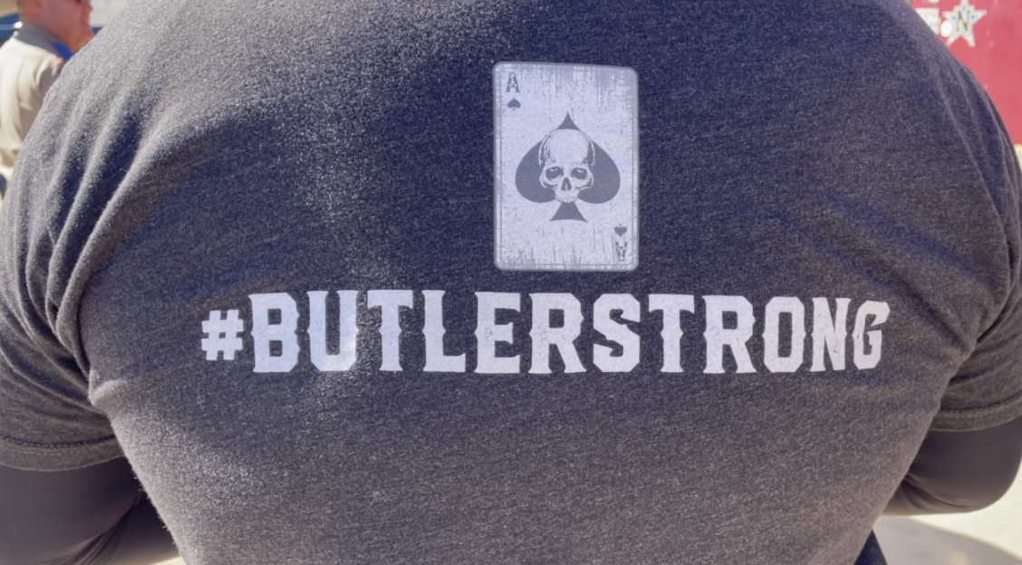 Neighbors come together to honor fallen police sergeant Mark Butler with barbecue fundraiser