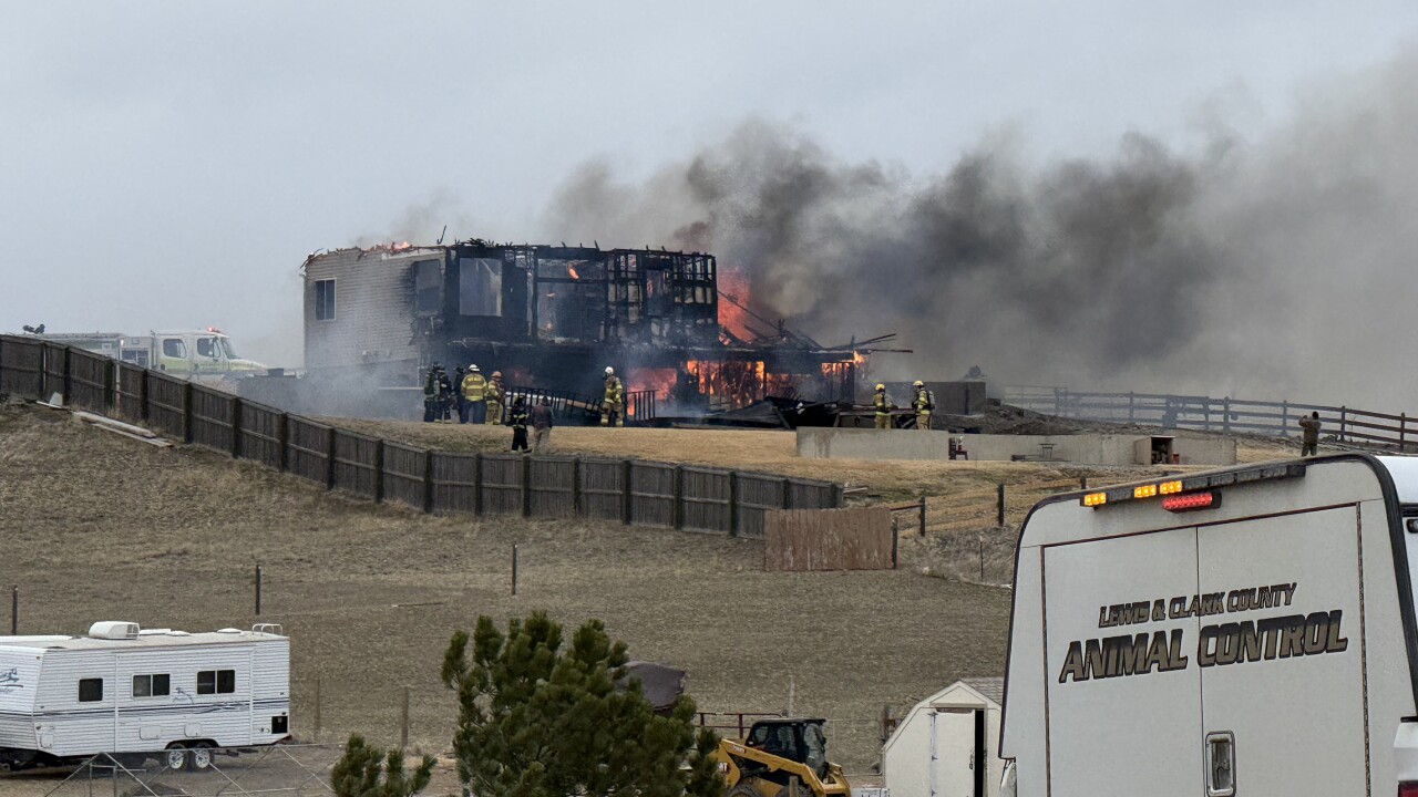 Large structure fire in the Helena Valley