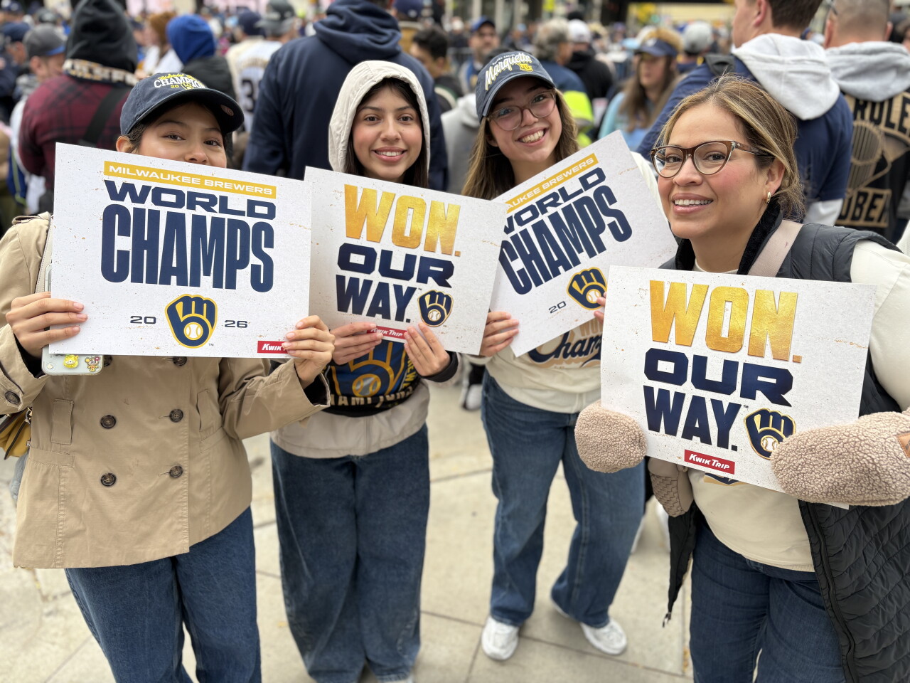 Milwaukee celebrates Brewers championship with downtown parade