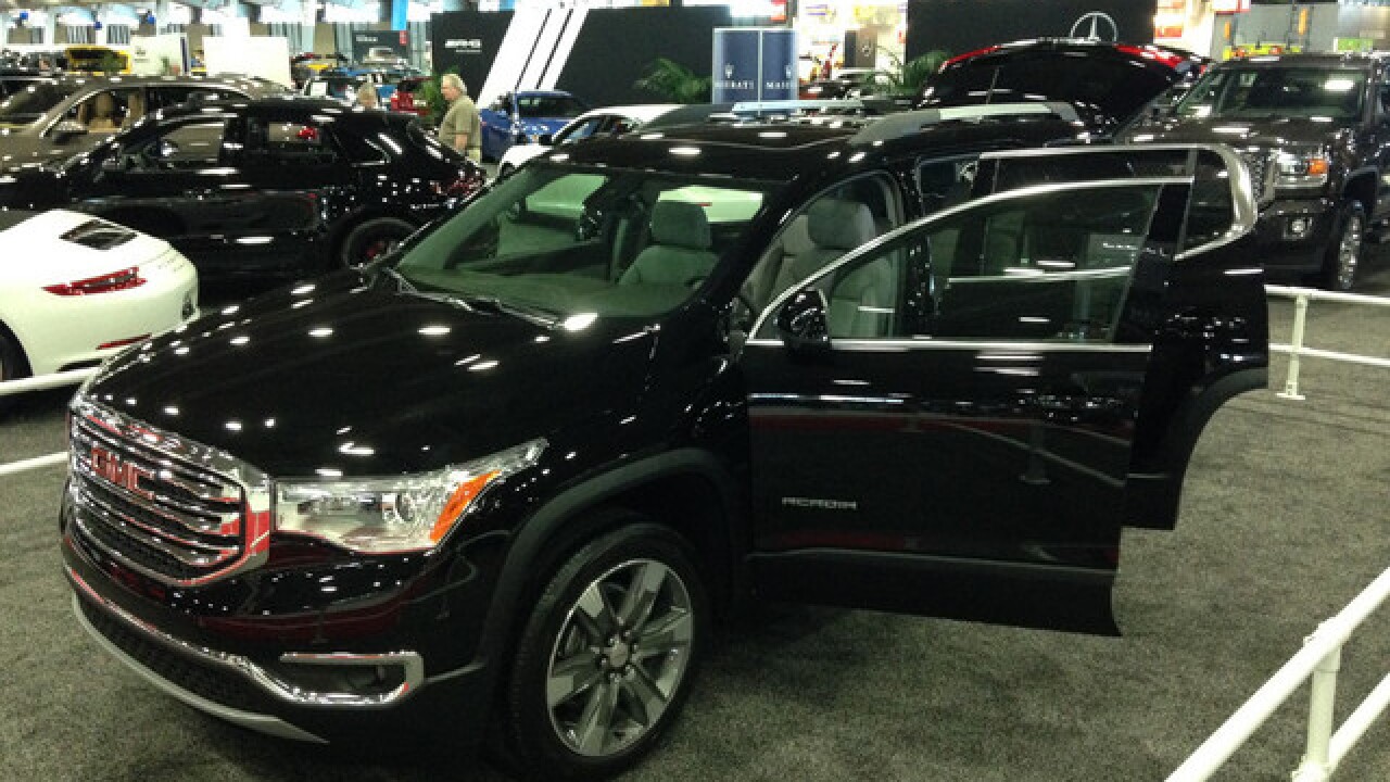 PICS: Tulsa Auto Show at the Expo Center