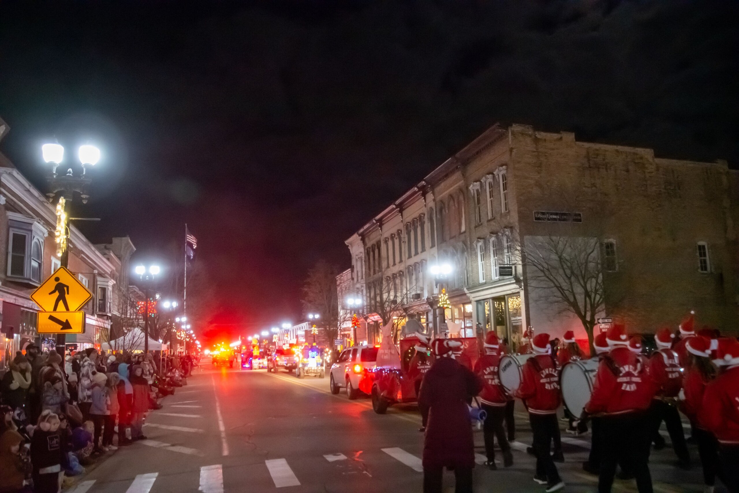 Hunt for MI Christmas towns continues with Lowell