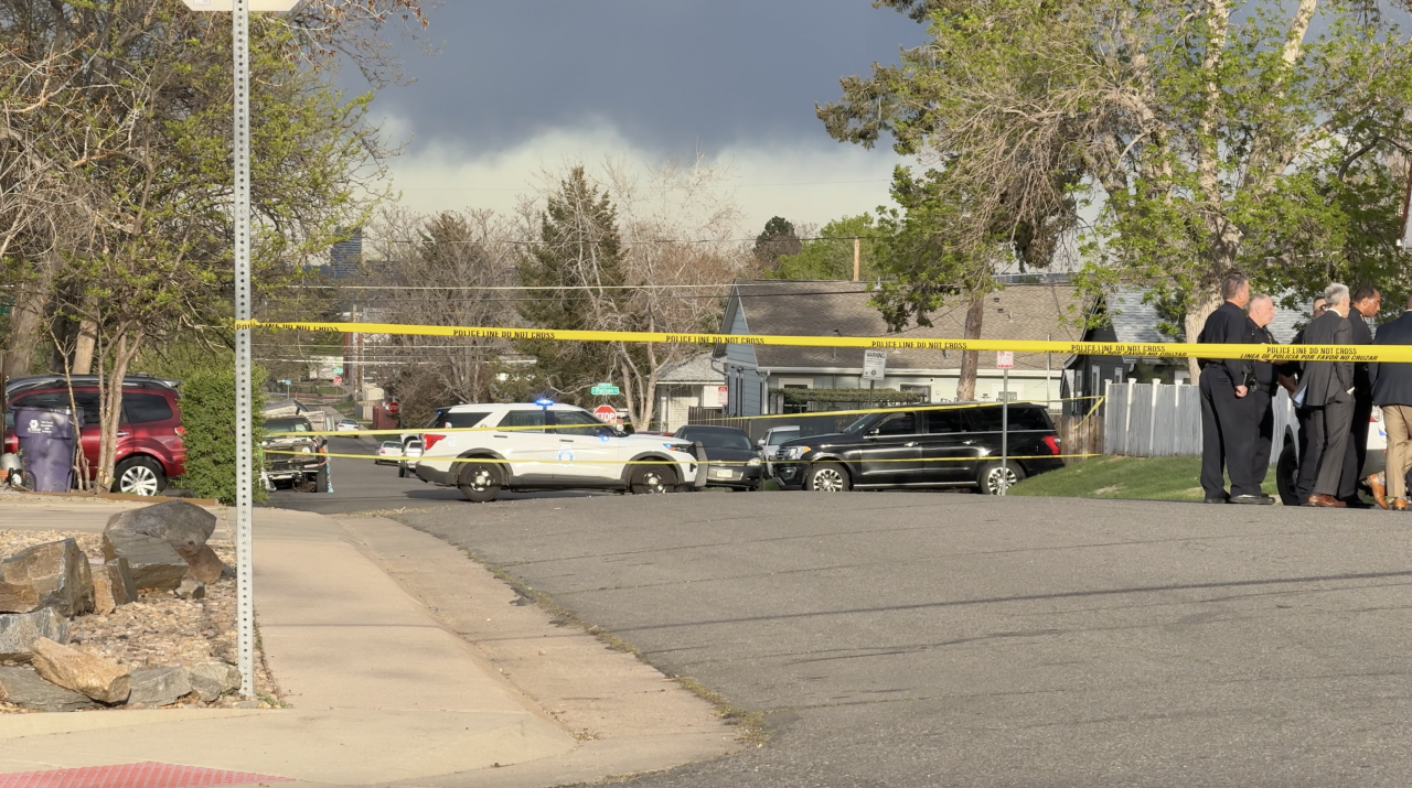 1000 blk of Quitman Street OIS