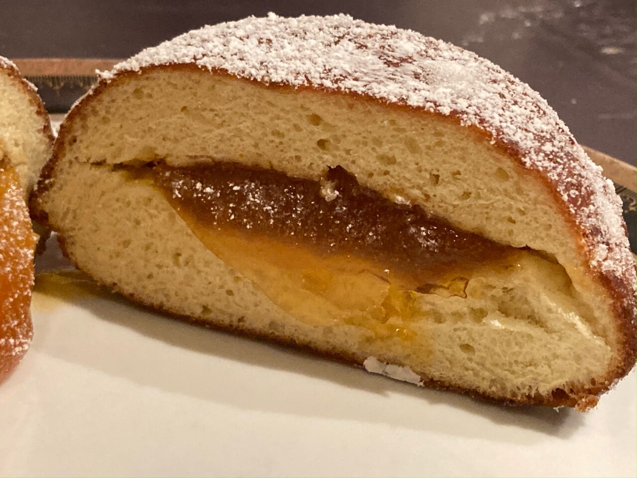 EDWINS Bakery Paczki 2.jpg