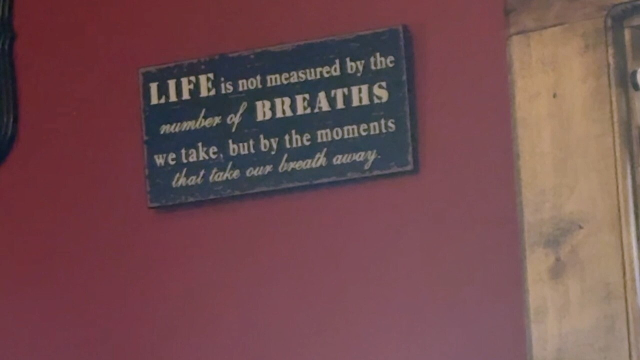 SIGN.jpg