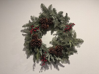 Christmas wreath.jpg