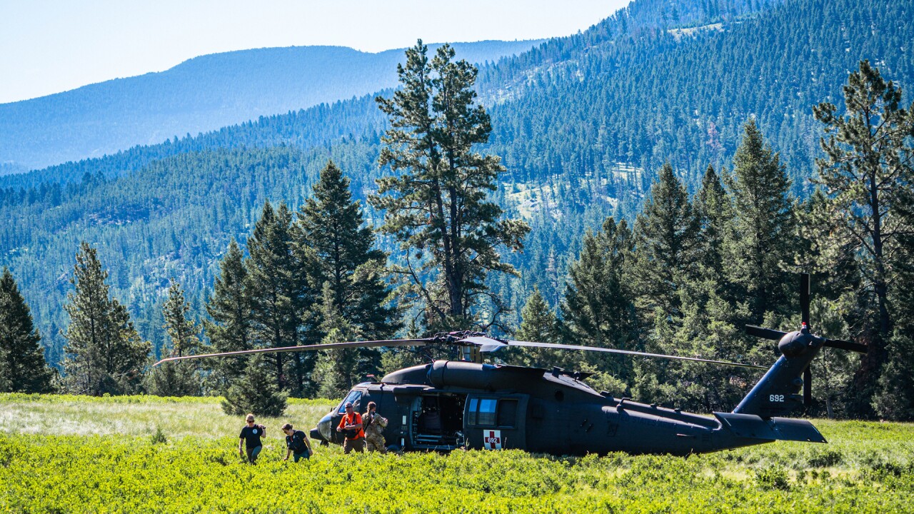 Heliopcter in Mountains.jpg