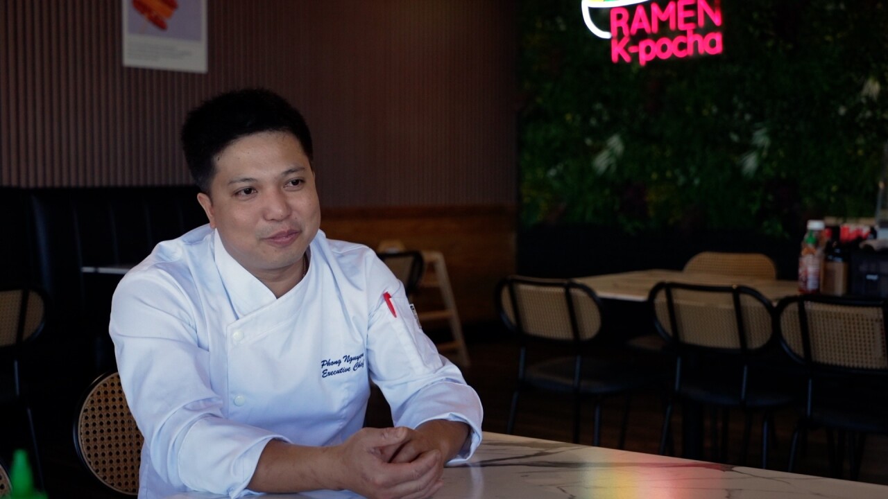 CHEF NGUYEN.jpg